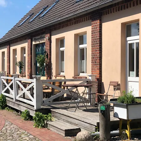 Gutshof Bastorf-3